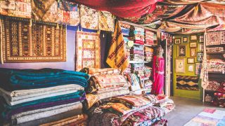 stores to buy persian rugs austin Magic Caravan