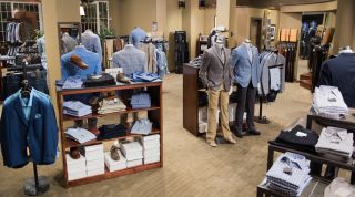 stores to buy women s suits austin Capra & Cavelli